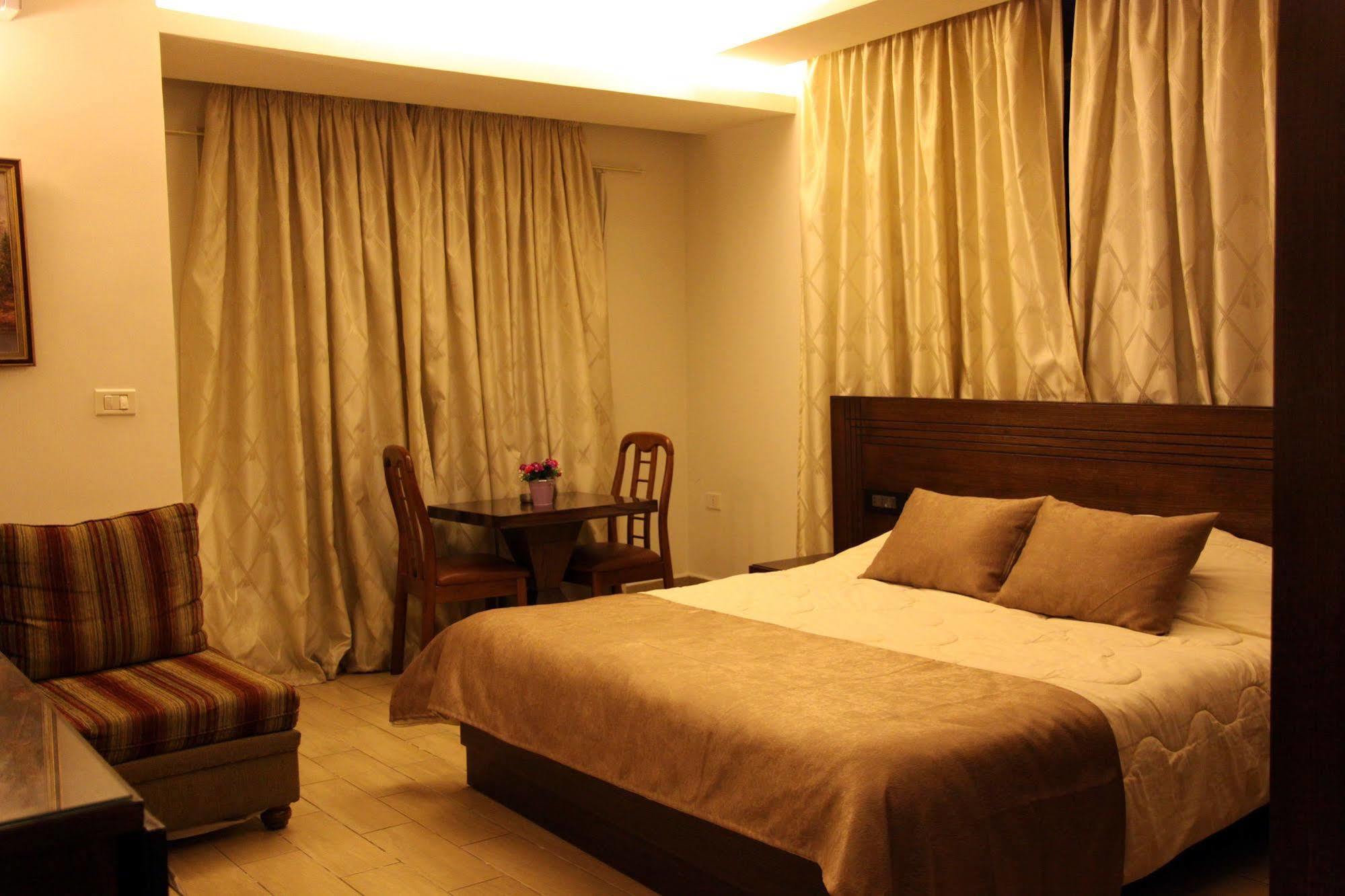 Lamedina Hotel & Resort Jounieh Ngoại thất bức ảnh